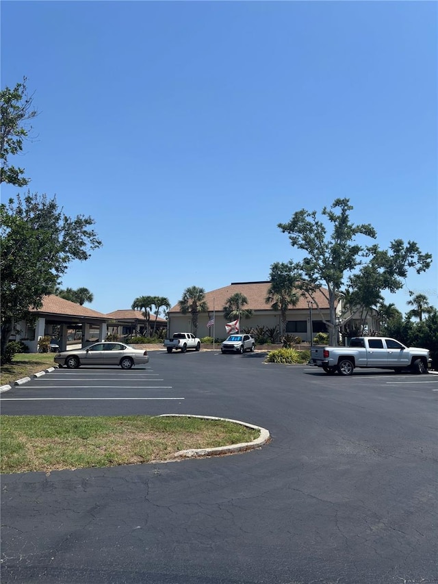 618 Bird Bay Dr S Unit 109, Venice, FL 34285 - view of road