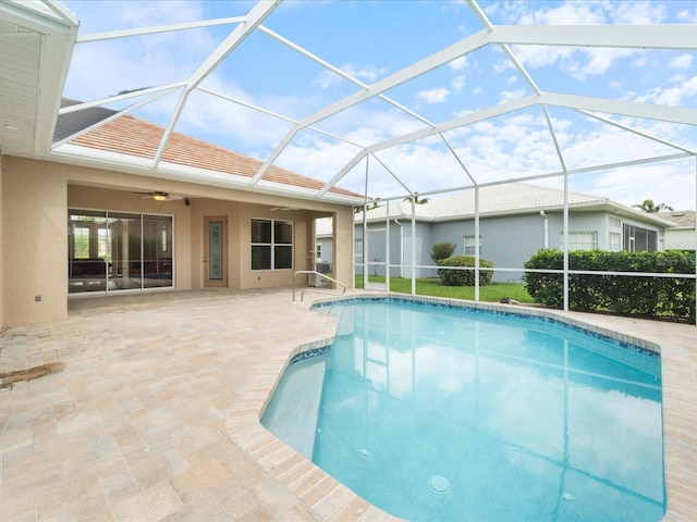857 Macaw Cir, Venice, FL 34285 - outdoor pool with a patio and a ceiling fan