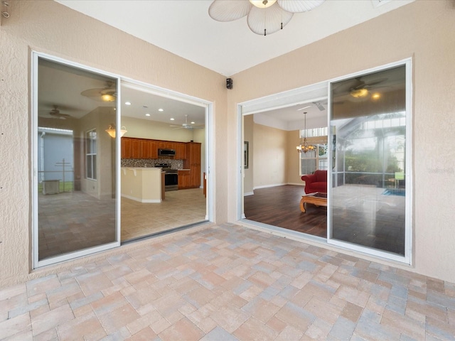 857 Macaw Cir, Venice, FL 34285 - view of patio / terrace featuring a ceiling fan