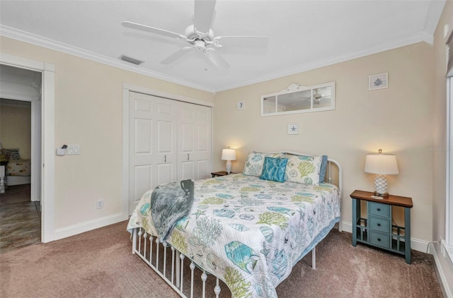 474 Lomond Dr, Port Charlotte, FL 33953 - bedroom with carpet flooring, a closet, ornamental molding, baseboards, and ceiling fan