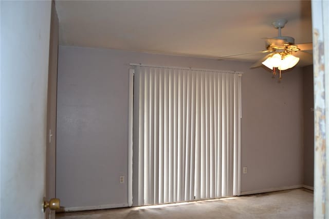 21161 Knollwood Ave, Port Charlotte, FL 33952 - empty room with a ceiling fan