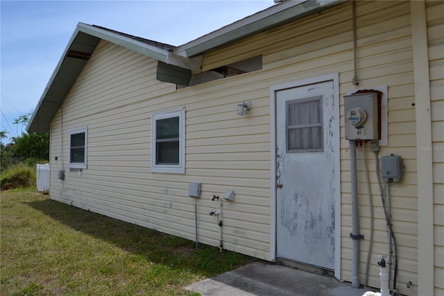 21161 Knollwood Ave, Port Charlotte, FL 33952 - entrance to property with a yard