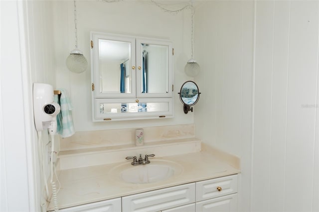643 Blackburn Blvd, North Port, FL 34287 - bathroom featuring vanity