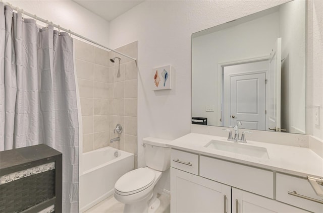 10995 Pinot Dr, Venice, FL 34293 - full bathroom featuring shower / bath combo with shower curtain, toilet, and vanity