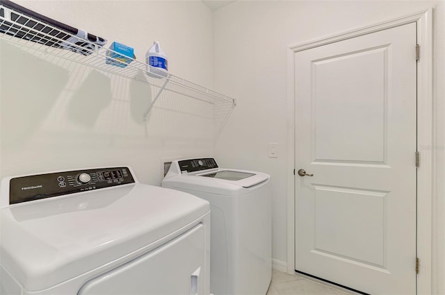 10995 Pinot Dr, Venice, FL 34293 - clothes washing area with laundry area and independent washer and dryer