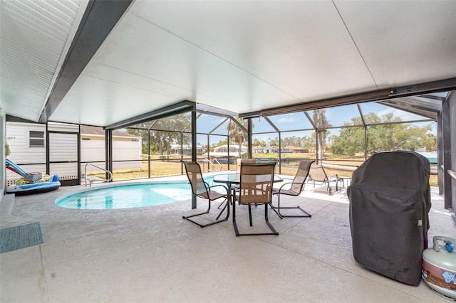 2331 Cannolot Blvd, Port Charlotte, FL 33948 - outdoor pool featuring a patio area and a lanai