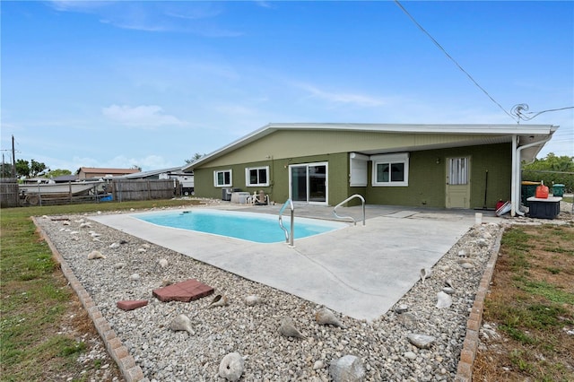 5527 Fairway Dr S, Punta Gorda, FL 33982 - view of swimming pool featuring a fenced backyard and a patio