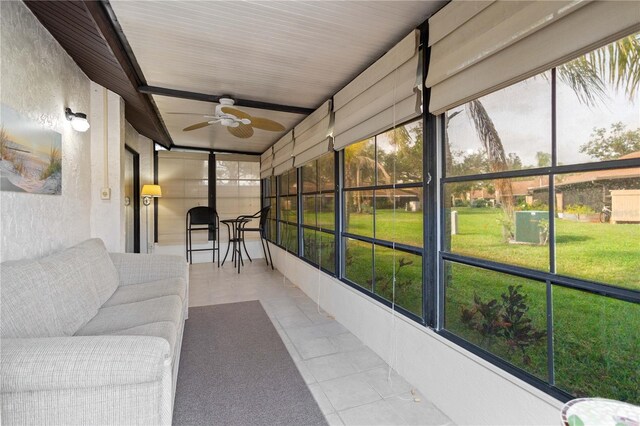5301 Linksman Pl, North Port, FL 34287 - sunroom featuring a ceiling fan