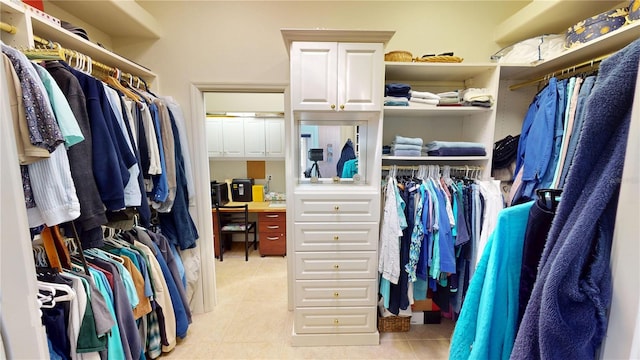 8596 SW Riverside Dr, Arcadia, FL 34269 - spacious closet with light tile patterned flooring