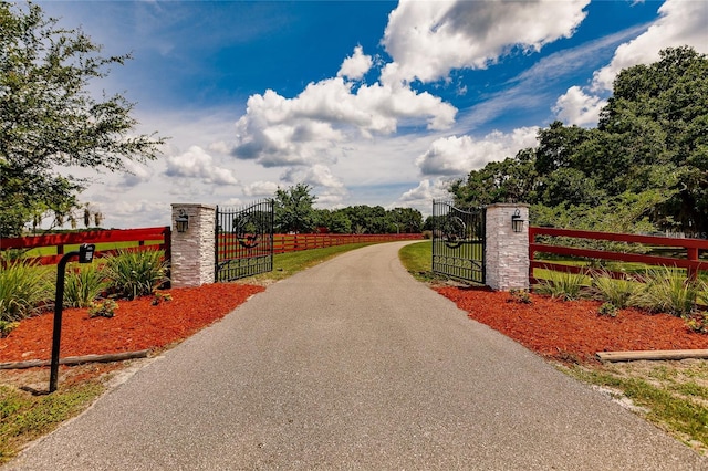 7192 SW Albritton St, Arcadia, FL 34266 - view of street with a gate