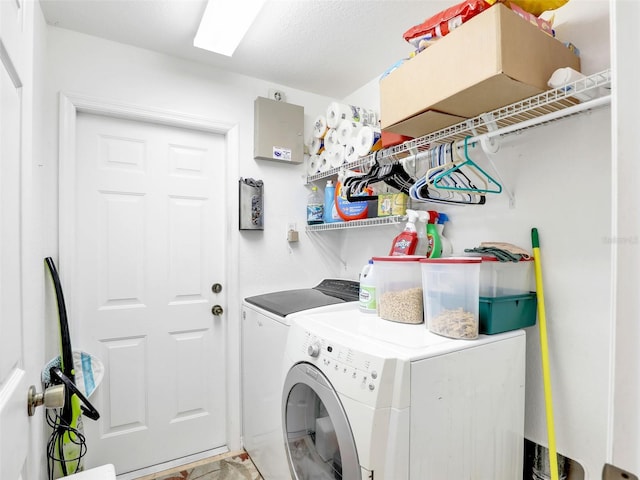 8377 Mambo Ave, North Port, FL 34291 - laundry area with washer and clothes dryer