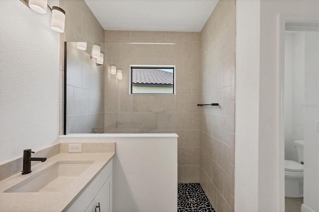 281 Potenza Loop, Nokomis, FL 34275 - full bathroom featuring a walk in shower, toilet, and vanity