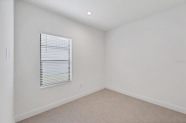 281 Potenza Loop, Nokomis, FL 34275 - unfurnished room featuring baseboards