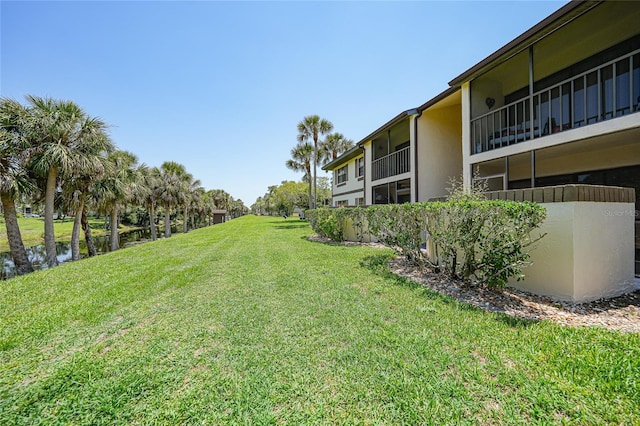 19505 Quesada Ave Unit M104, Port Charlotte, FL 33948 - view of green lawn