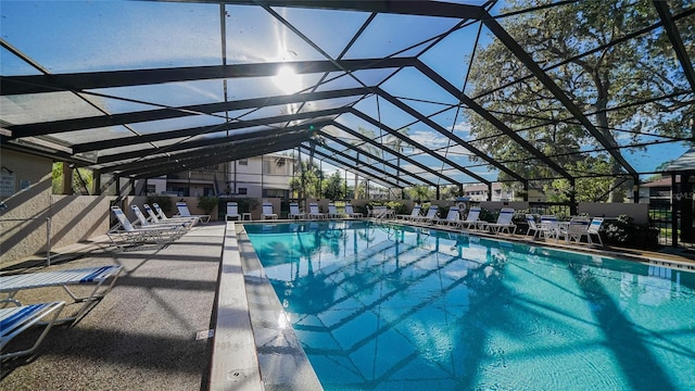 19505 Quesada Ave Unit M104, Port Charlotte, FL 33948 - community pool with a patio area and a lanai