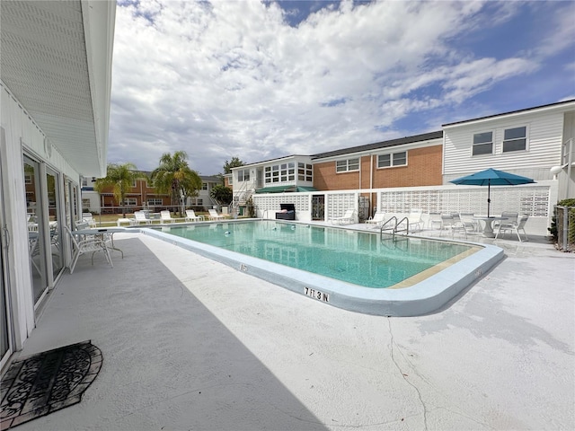 4158 Tamiami Trl Unit A5, Port Charlotte, FL 33952 - community pool with a patio area