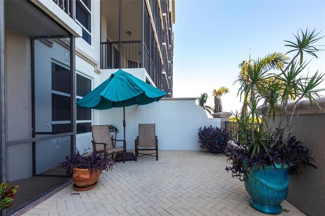 3329 Sunset Key Cir Unit 107, Punta Gorda, FL 33955 - view of patio