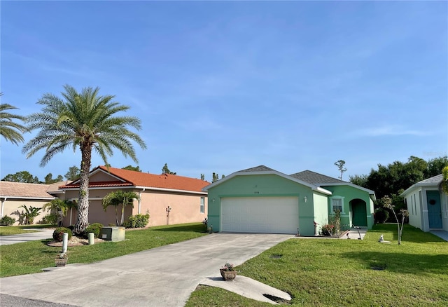 13170 SW Pembroke Cir N, Lake Suzy, FL 34269 - ranch-style house featuring stucco siding, a front yard, concrete driveway, and an attached garage