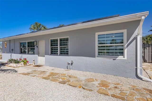 179 Hibiscus Dr, Fort Myers Beach, FL 33931 - photo 2