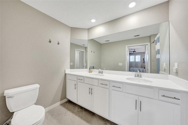 14271 Heritage Landing Blvd Unit 1516, Punta Gorda, FL 33955 - full bath featuring double vanity, toilet, and baseboards