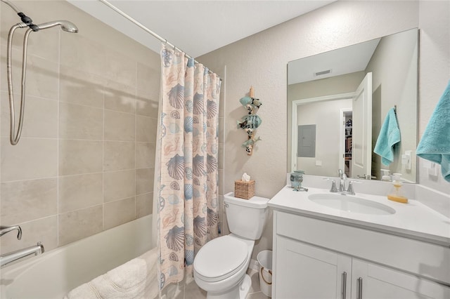 14271 Heritage Landing Blvd Unit 1516, Punta Gorda, FL 33955 - full bath with toilet, vanity, shower / bathtub combination with curtain, and a textured wall
