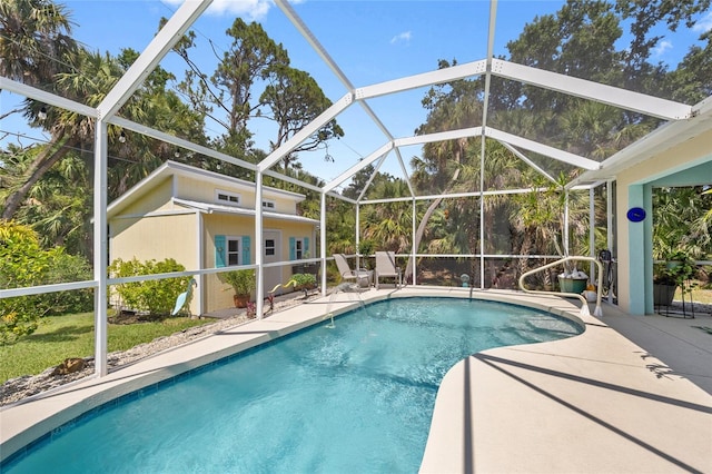 17396 Cox Ave, Port Charlotte, FL 33948 - swimming pool featuring a patio area and a lanai