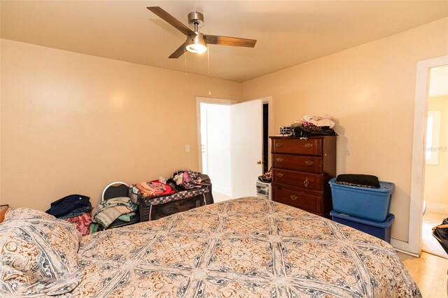 114 N Dade Ave, Arcadia, FL 34266 - bedroom featuring wood finished floors and a ceiling fan