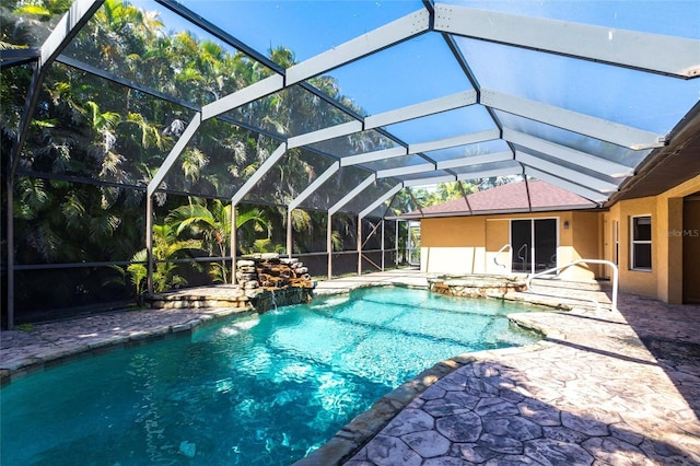 25538 Rampart Blvd, Punta Gorda, FL 33983 - view of pool with a patio, a pool with connected hot tub, and glass enclosure