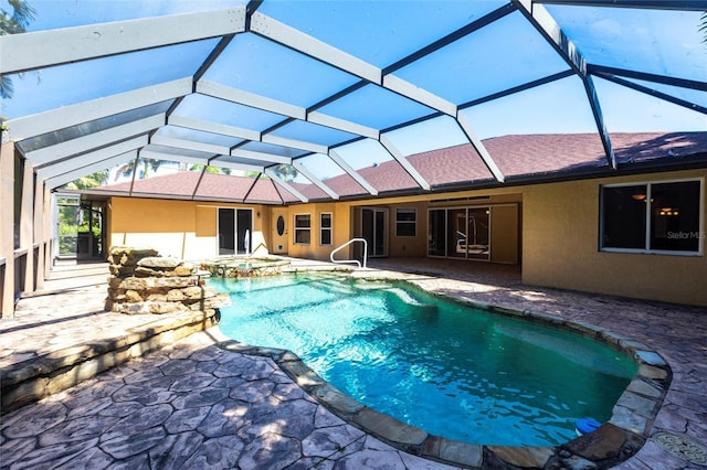 25538 Rampart Blvd, Punta Gorda, FL 33983 - view of pool featuring a patio, a pool with connected hot tub, and a lanai