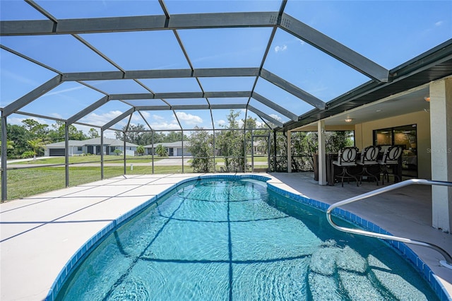 1039 Marlene St, Port Charlotte, FL 33952 - swimming pool featuring a patio, a yard, and glass enclosure