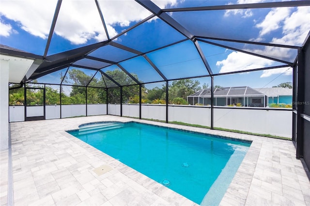 5532 Veracruz Ter, Port Charlotte, FL 33981 - outdoor pool with a patio area and glass enclosure