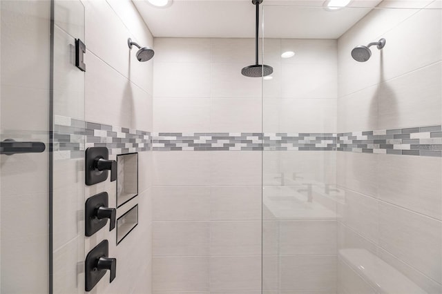16280 Minorca Dr, Punta Gorda, FL 33955 - bathroom with a tile shower