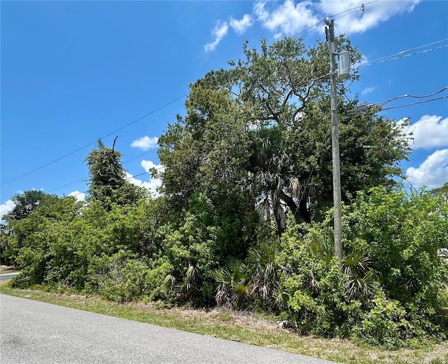 Sunnyvale Rd, North Port, FL 34288