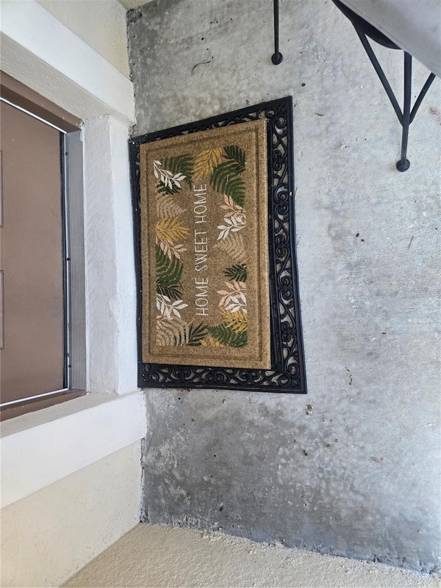 2739 Sherman Oak Dr, North Port, FL 34289 - detailed view of stucco siding