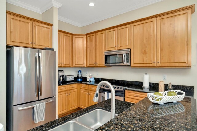 936 Hemingway Cir, Tampa, FL 33602 - photo 14