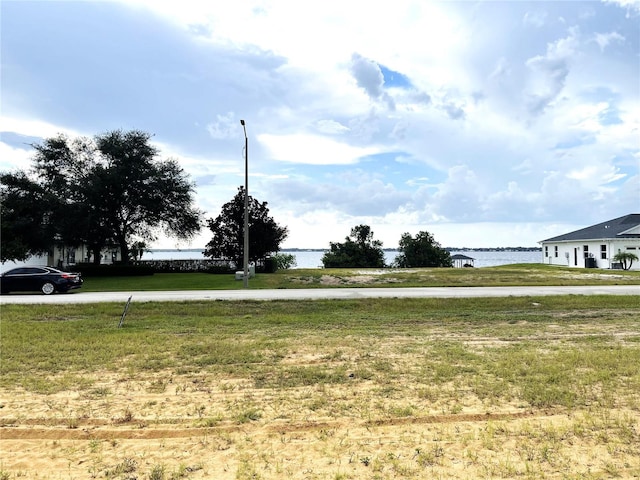 547 Sunset Pointe Dr, Lake Placid, FL 33852