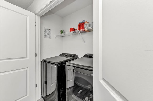 3799 Laredo Ave, North Port, FL 34288 - laundry room with washing machine and clothes dryer