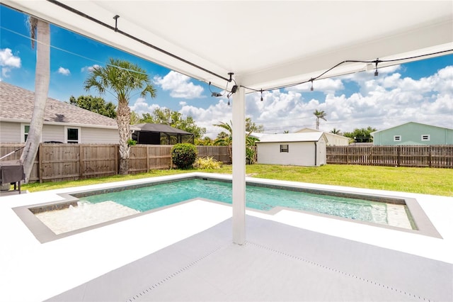 416 Allen St, Punta Gorda, FL 33950 - view of swimming pool with a patio