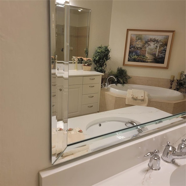 96 Vivante Blvd Unit 9622, Punta Gorda, FL 33950 - full bath with vanity and a bath