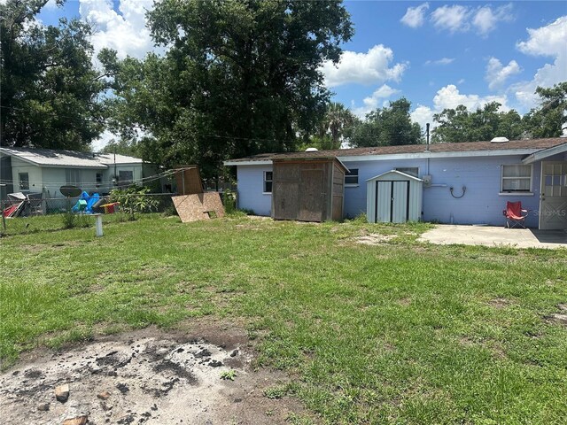 708 N Johnson Ave, Arcadia, FL 34266 - view of yard featuring a patio area