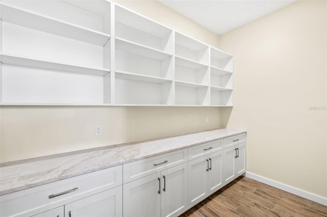 3413 NW 9th Ter, Cape Coral, FL 33904 - detailed view of wood finished floors and baseboards