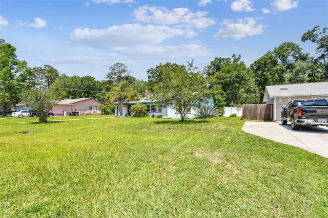4707 Southgate Dr, Jacksonville, FL 32207 - view of yard featuring driveway