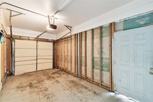 4707 Southgate Dr, Jacksonville, FL 32207 - garage with a garage door opener