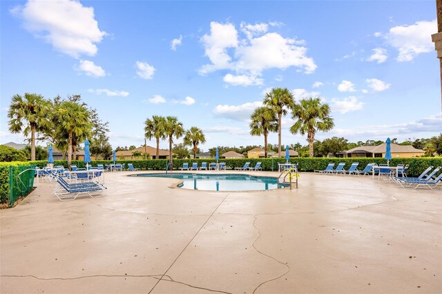 2747 Suncoast Lakes Blvd, Punta Gorda, FL 33980 - community pool with a patio area