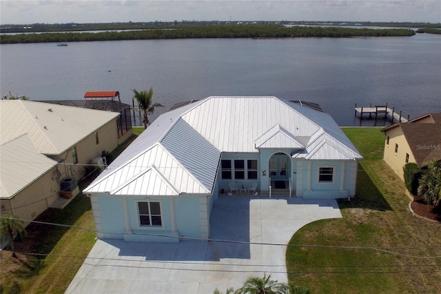 3772 Peace River Dr, Punta Gorda, FL 33983 - view of subject property featuring a large body of water