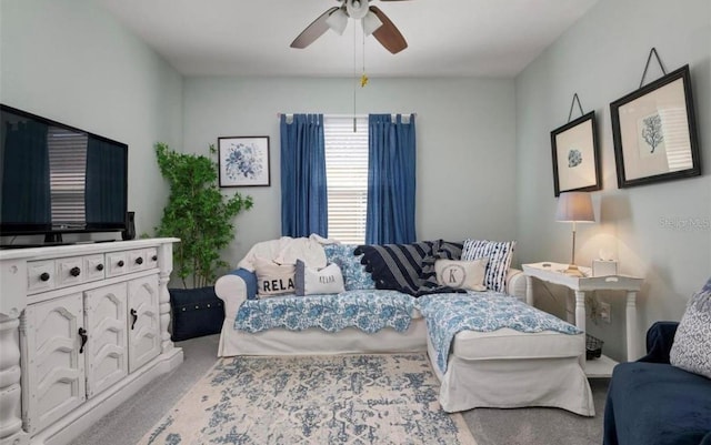25008 Lalique Pl, Punta Gorda, FL 33950 - carpeted living room with ceiling fan