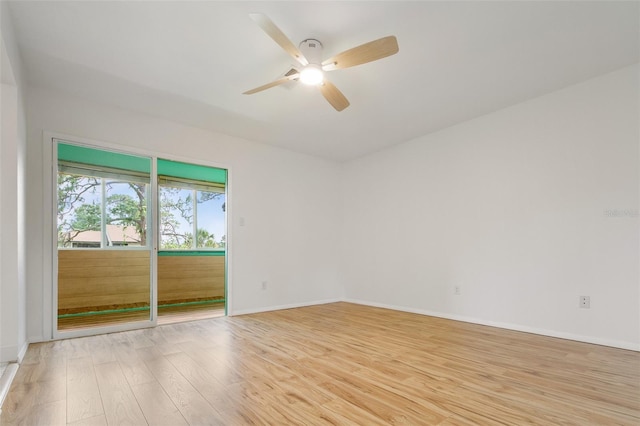 4346 Rayfield Dr Unit 4346, Sarasota, FL 34243 - empty room featuring light wood-style flooring, ceiling fan, and baseboards