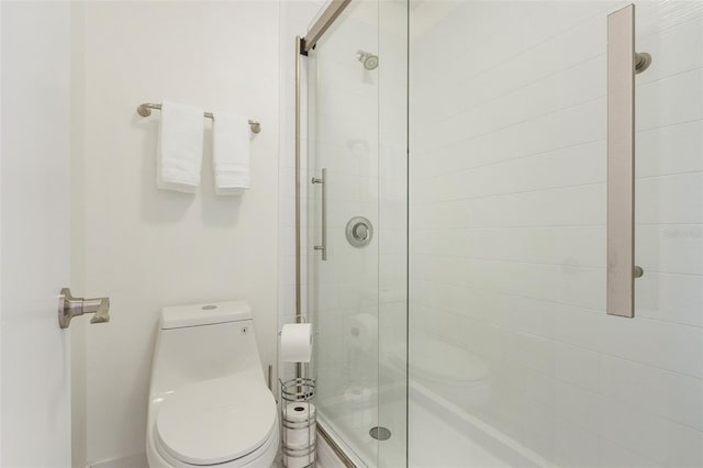 4346 Rayfield Dr Unit 4346, Sarasota, FL 34243 - bathroom featuring a stall shower and toilet