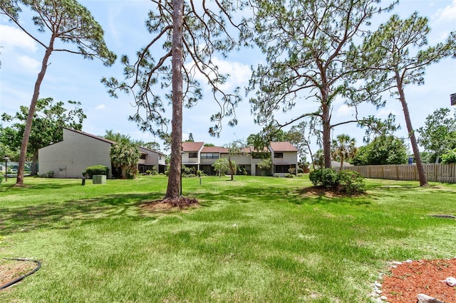 4346 Rayfield Dr Unit 4346, Sarasota, FL 34243 - view of yard