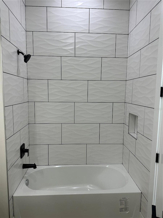 3548 Mondovi Ct, Punta Gorda, FL 33950 - full bath featuring bathing tub / shower combination
